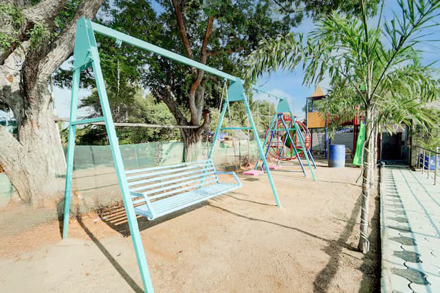 Kids’ Zone – Merry-Go-Round & Play Area